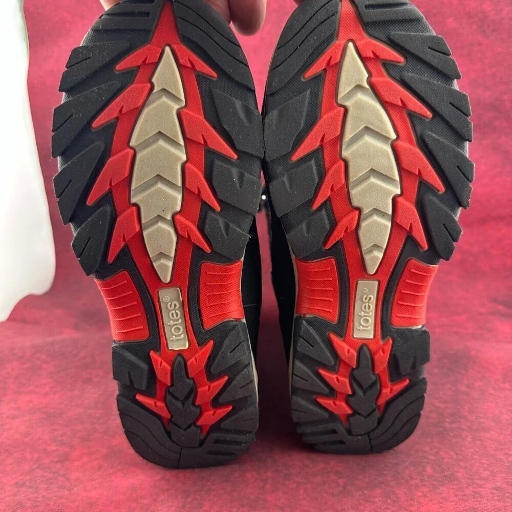 TOTES SAGE KIDS BLACK RED WATERPROOF WINTER BOOTS BOYS SIZE 2 MED